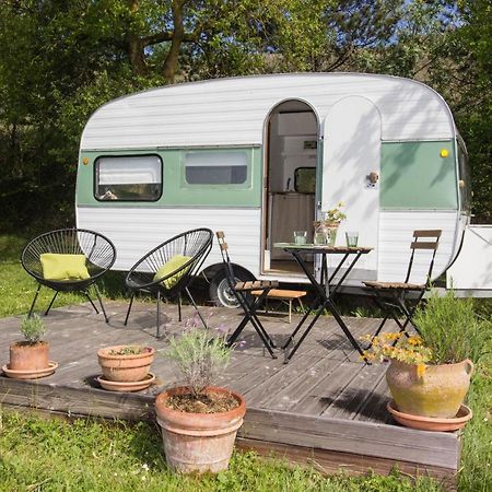 Ma Caravane Dans Les Collines Villeneuve-la-Comptal エクステリア 写真